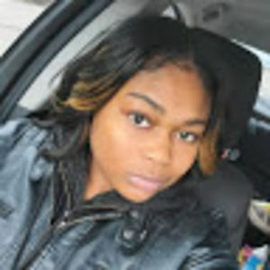 Meet your Posher, Michele